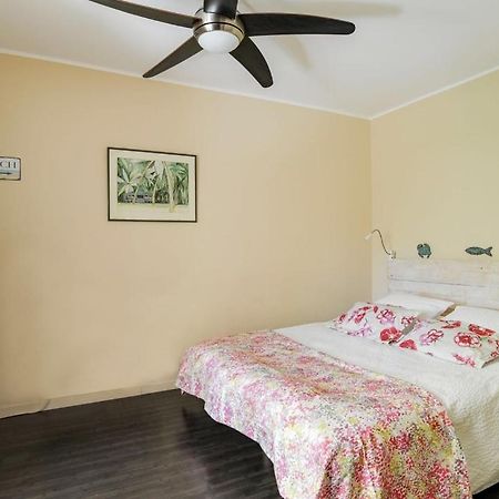 Les Ilets De L'Eau Blanche Apartment Кавалере-сюр-Мер Екстериор снимка